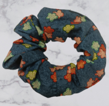 Scrunchie - Navy Floral