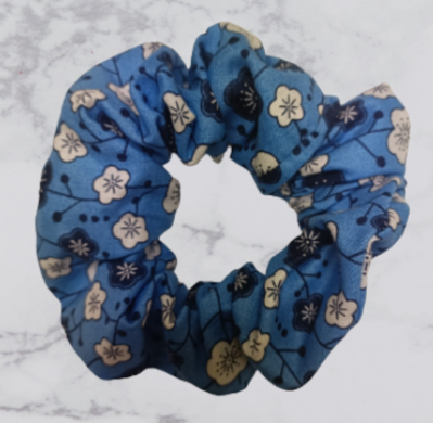 Scrunchie - Blue Oriental Flower