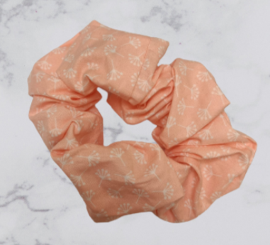 Scrunchie - Pale Pink Dandelion