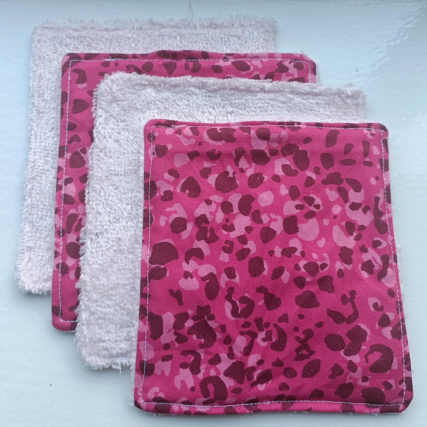 Reusable Eco-Friendly Face Wipes with Bamboo Towelling - Pink Leopard